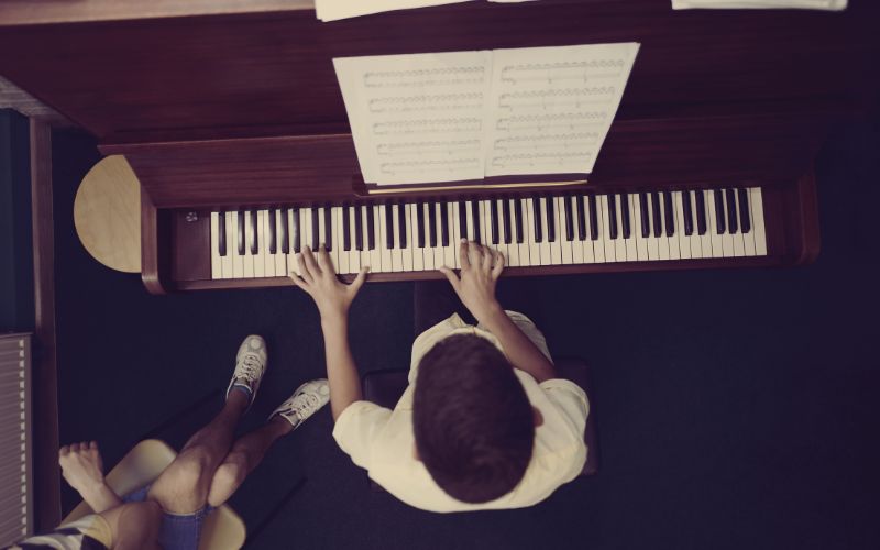 Upright vs Console Piano: Comparing Features