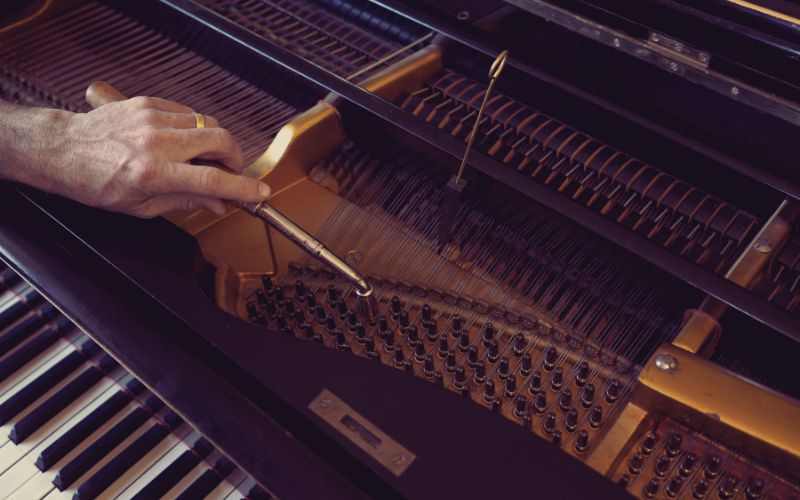 How often should you tune a piano: Choosing the right piano tuner
