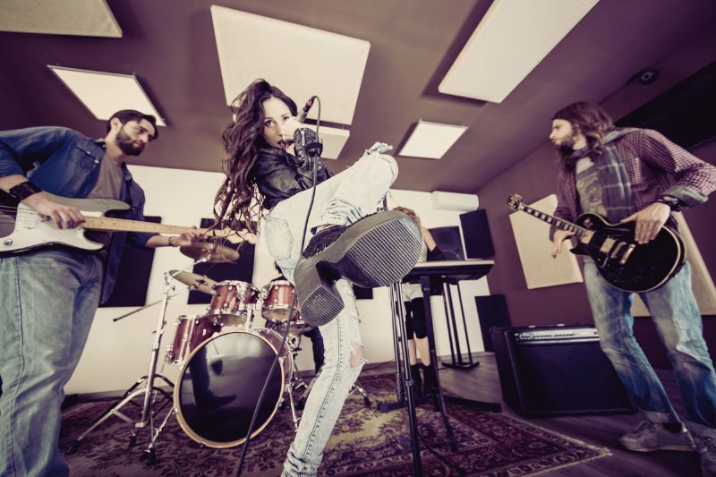 How To Start A Band: Guide With Tips For Success