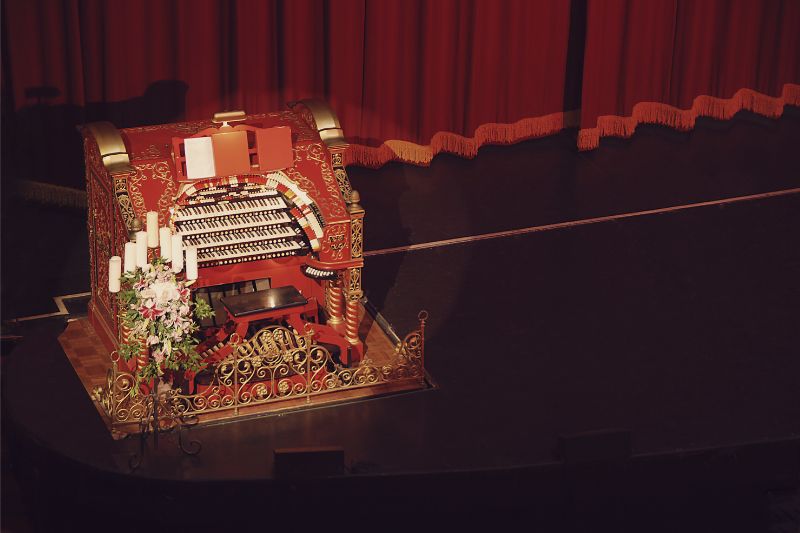 Wurlitzer Piano Company: Classic American Pianos