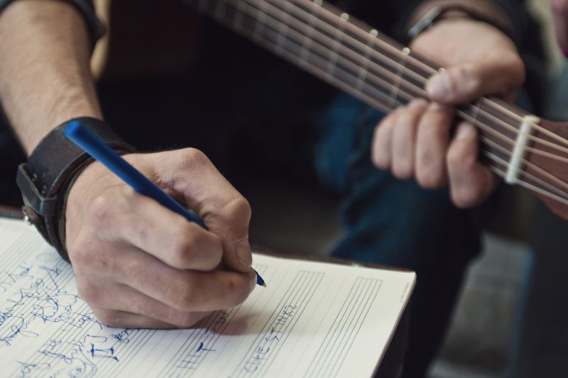 Exploring Song Structures