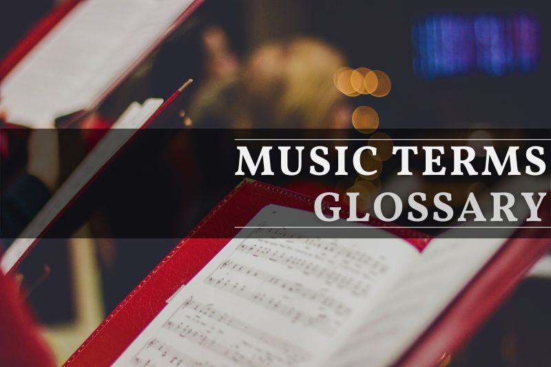 Music Terms: Sheet music visible within folders on the stage.